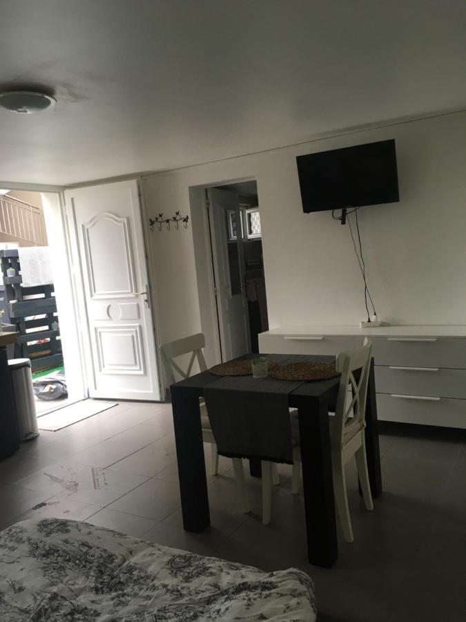 Lolita Place Apartment